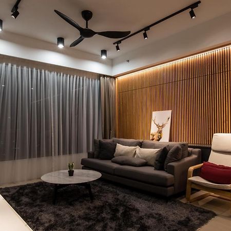 Executive Seaview 2Bedrooms Macalister Georgetown 4-6Pax Buitenkant foto